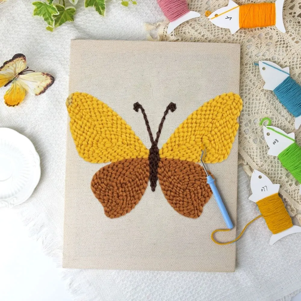 Figured'Art Gouden Vlinder punch needle pakket 30x40 cm