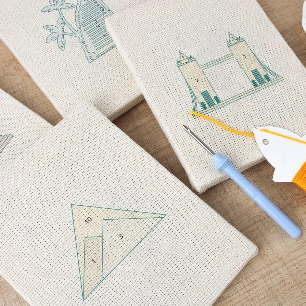 Figured'Art Wereld Monumenten punch needle set 4 stuks met frame