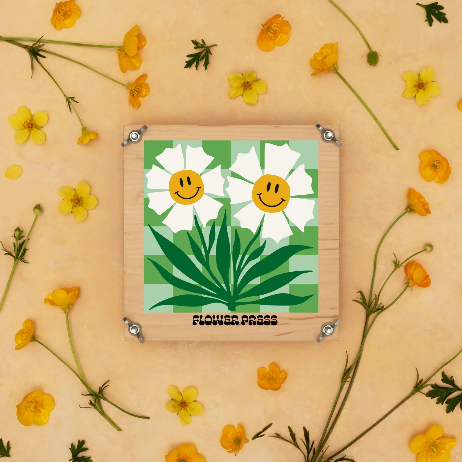 Studio Wald Happy Flowers bloemenpers 15 cm hout