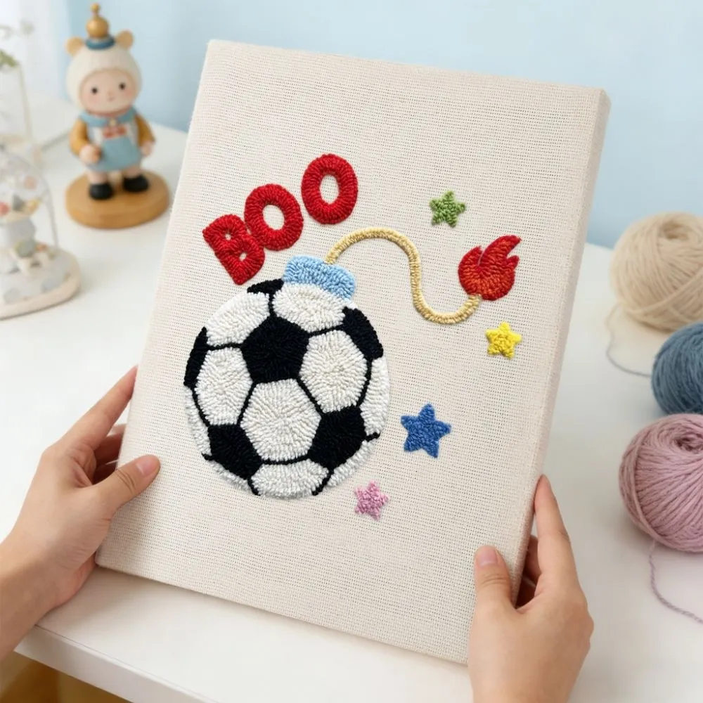 Figured'Art Voetbalsterren punch needle pakket 20x30cm frame