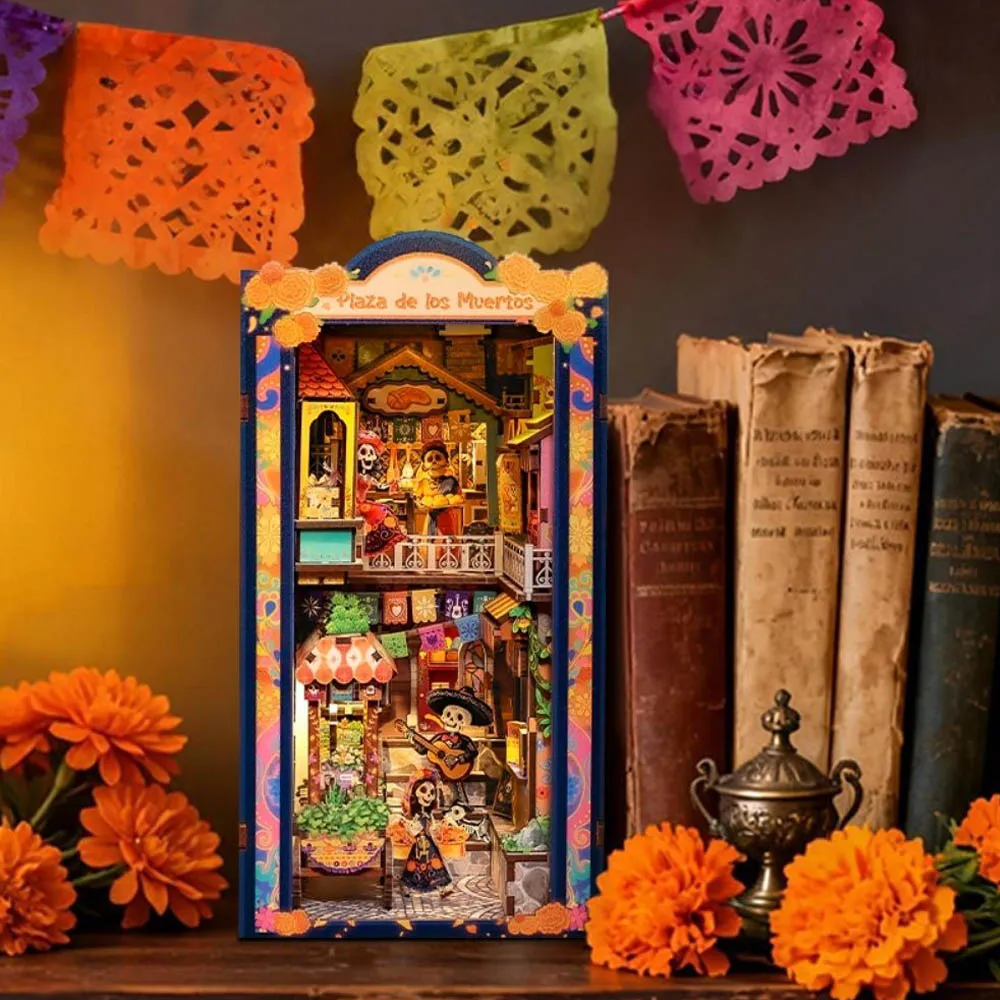 Figured'Art Plein van de Doden book nook kit halloween 350 delen