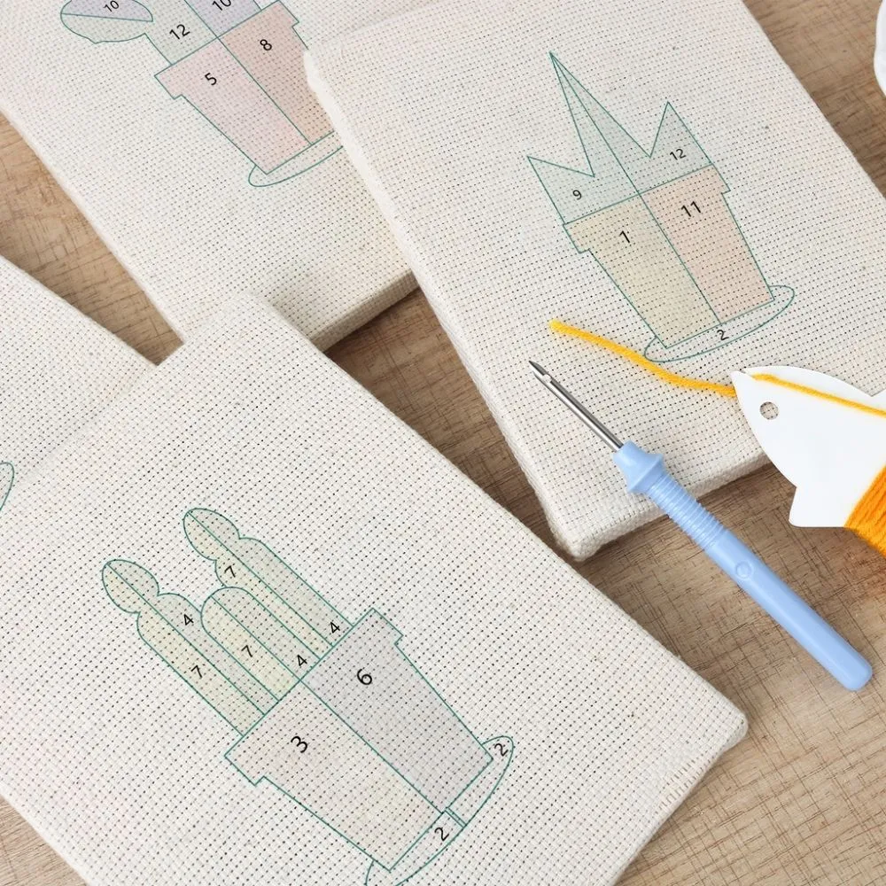 Figured'Art Kleine Vetplanten Potjes 2 punch needle set 4 stuks