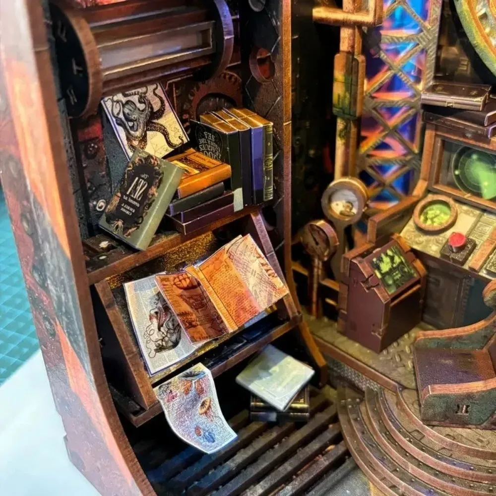 Figured'Art 10.000 Mijlen onder de Zee book nook 190 stuks