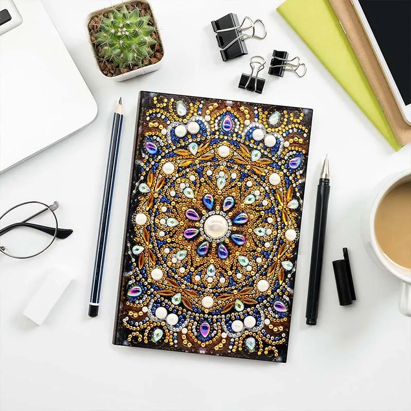 Figured'Art Mandala diamond painting boek A5 50 pagina's strass