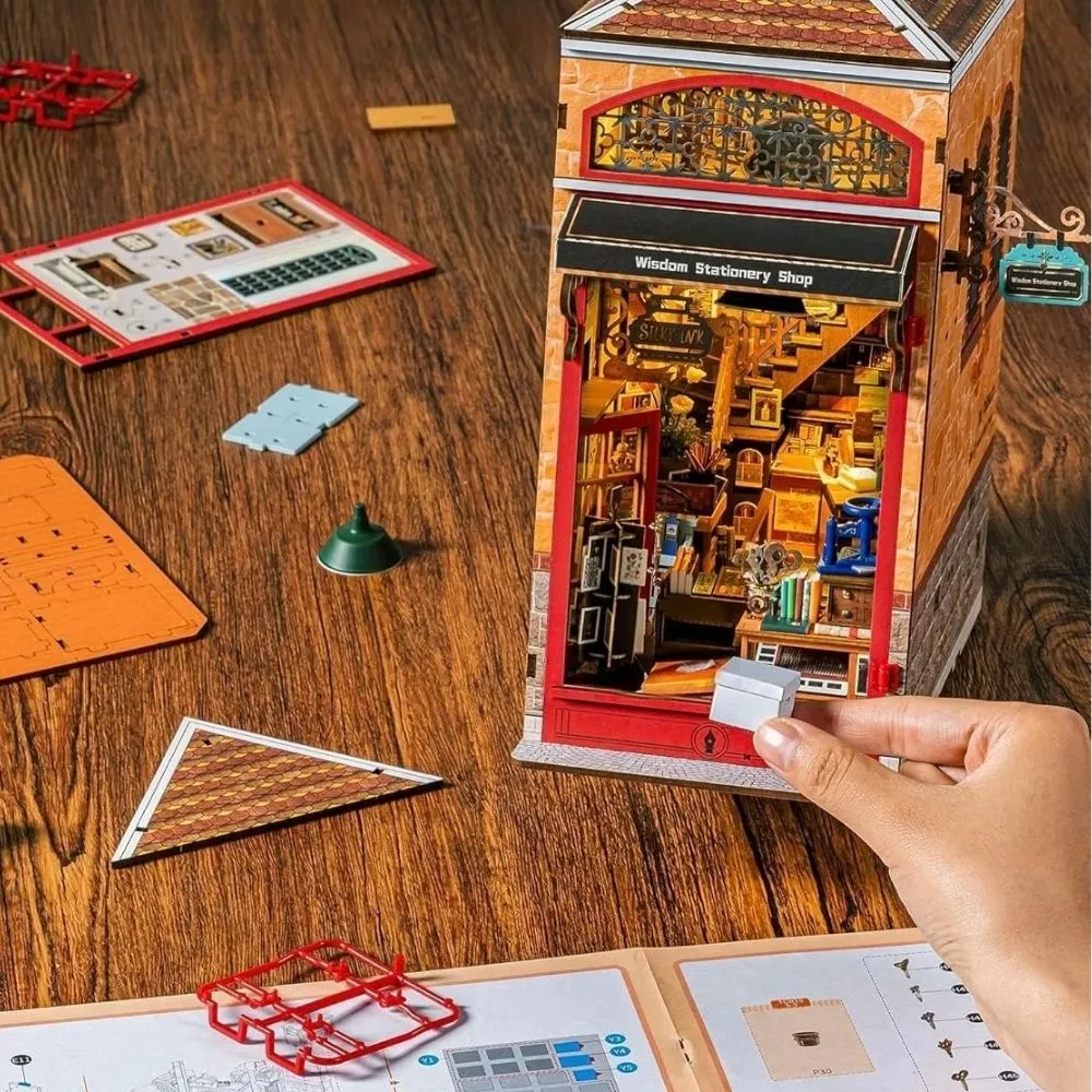 Figured'Art Kantoorboekhandel book nook 472 stuks met led