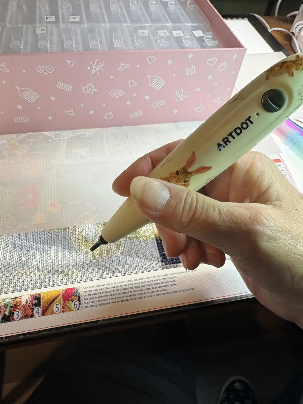 ARTDOT elektrische vacuüm pen diamond painting standaard