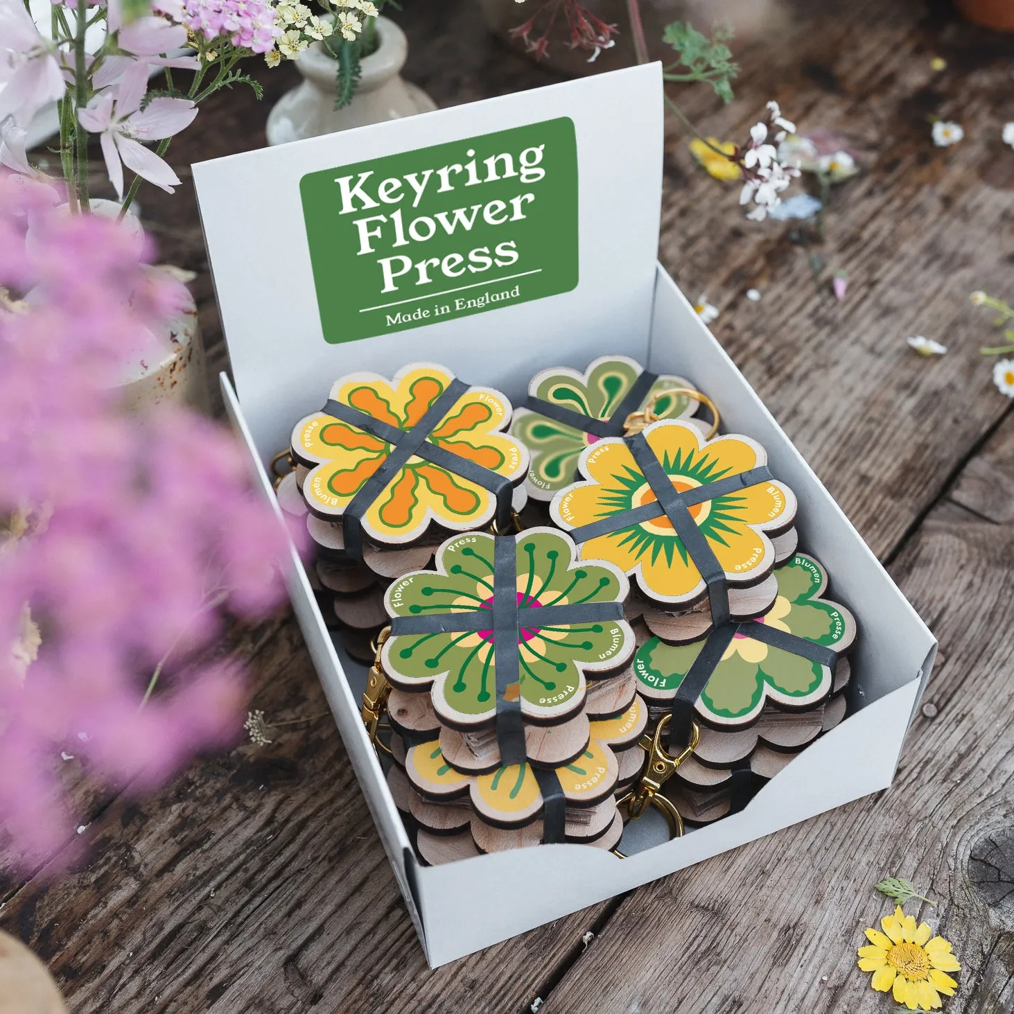 Studio Wald Keyring mini bloemenpers groen 02 7,5 cm