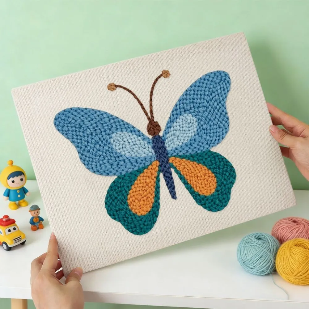 Figured'Art Blauwe Vlinder punch needle pakket 20x30cm katoen