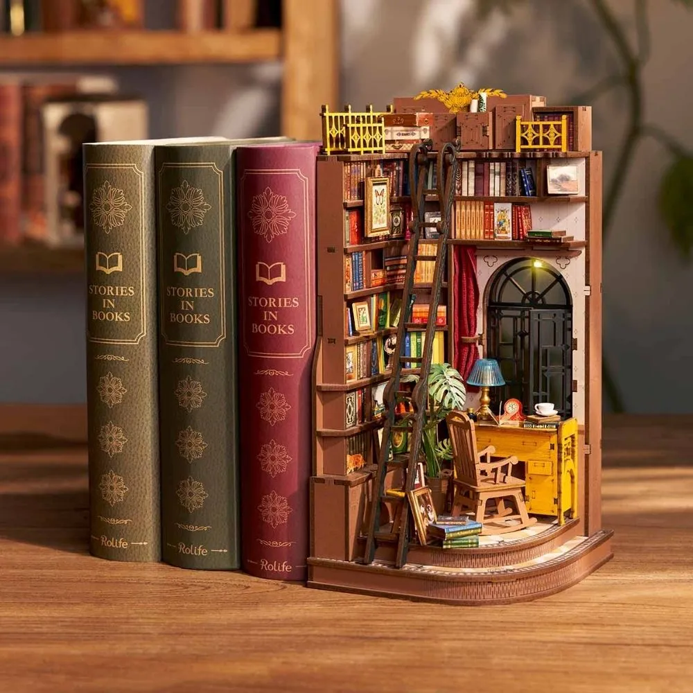 Figured'Art Book Nook Stille Hoek Studie bouwpakket 26 cm met led