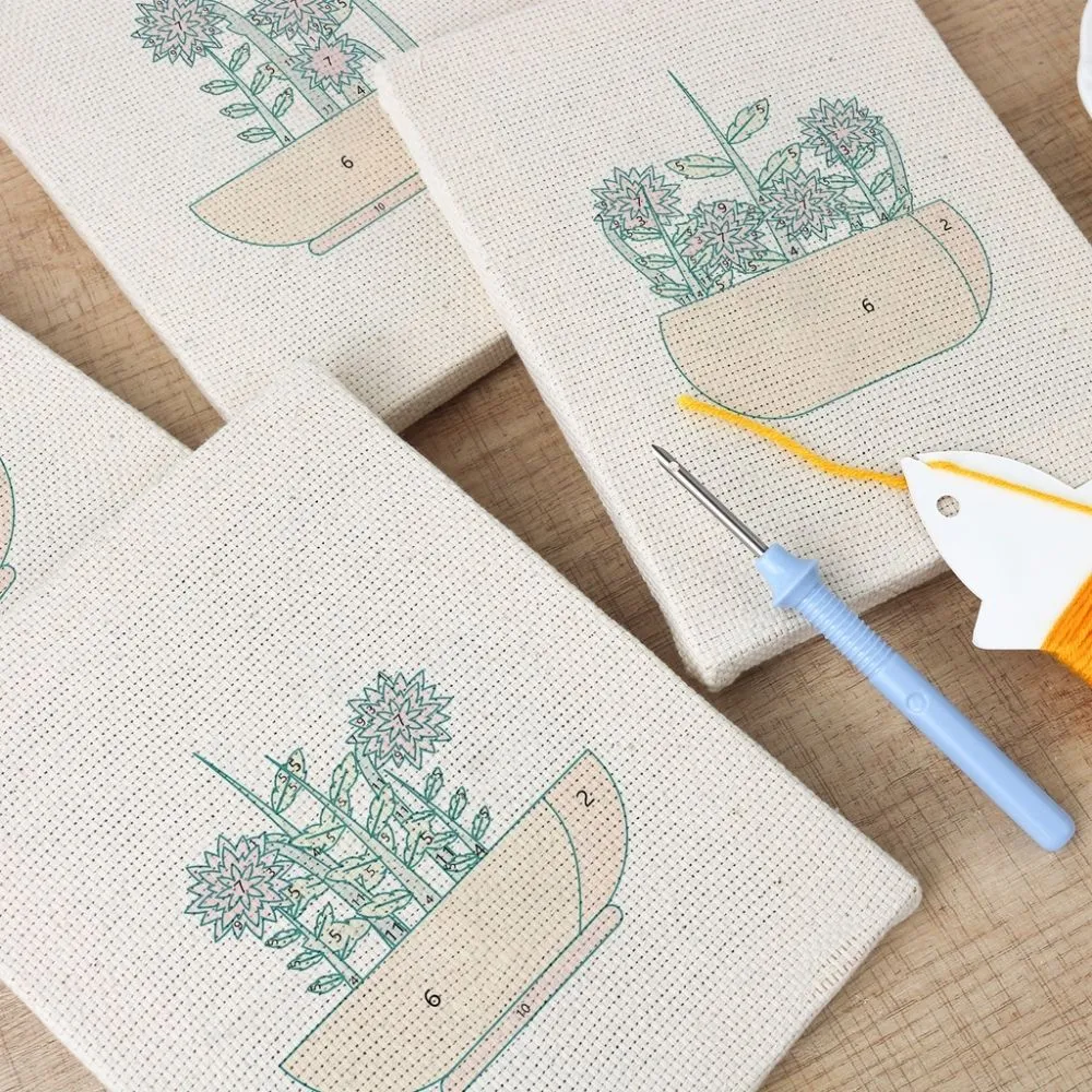 Figured'Art Bloemenmand punch needle set 4 stuks met frame katoen 15x20 cm