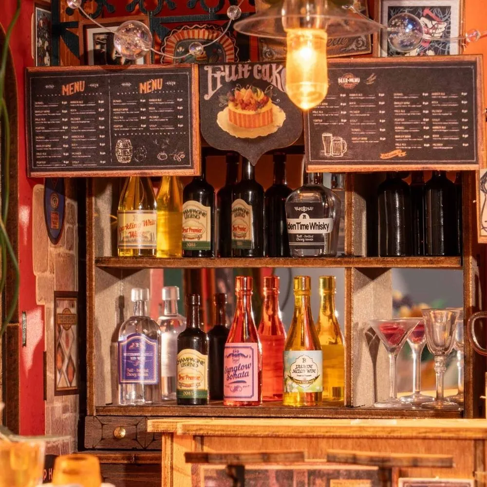 Figured'Art Cheers Bar & Dining miniatuurhuisje 312-delig