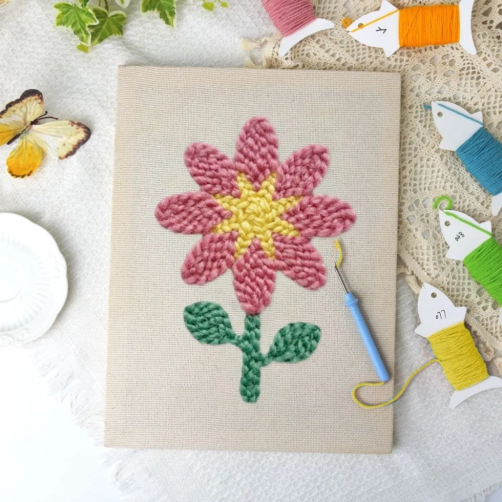Figured'Art Lente Bloemblaadjes punch needle pakket 20x30cm katoen