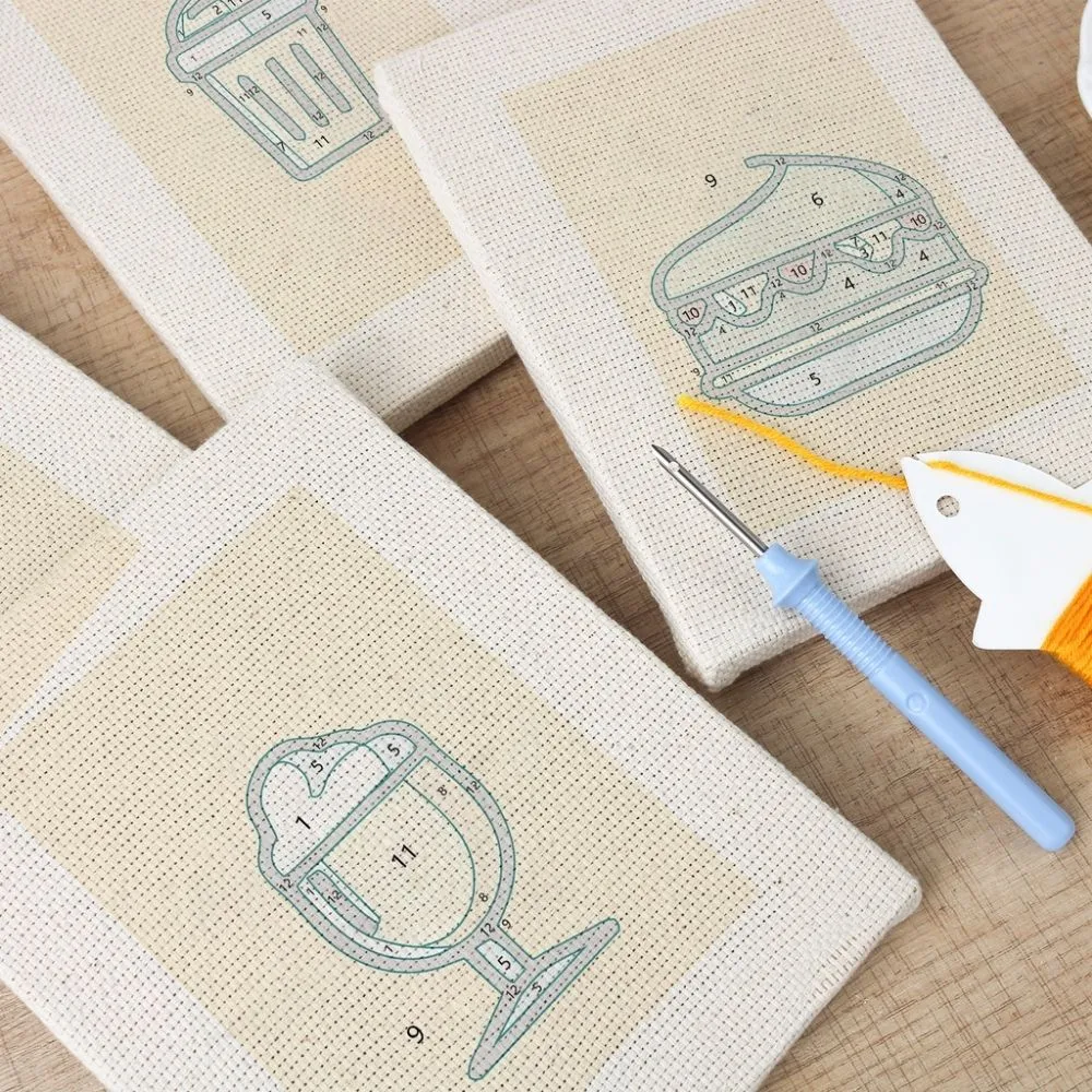 Figured'Art Drankjes Punch Needle Set 4 stuks met frame