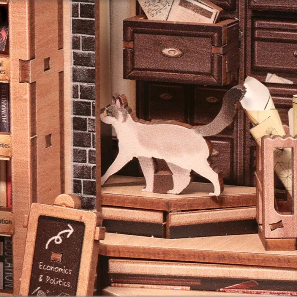 Figured'Art De Boekwinkel van de Geleerde book nook 168-delig