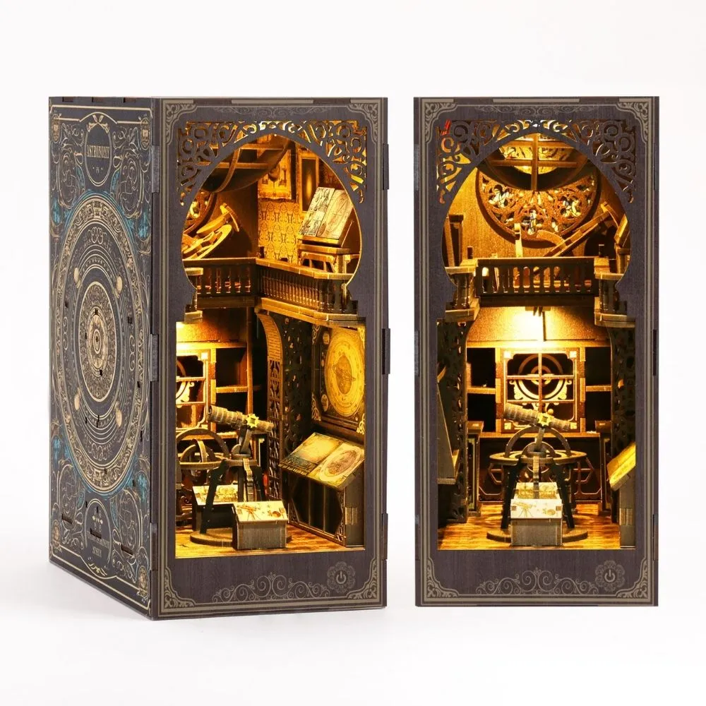 Figured'Art Museum van Astronomie book nook DIY 23x18,5x11cm