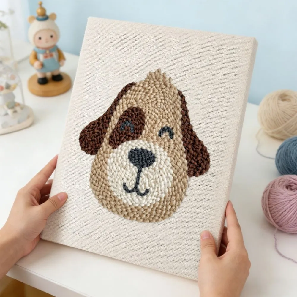 Figured'Art Vrolijke Hond punch needle pakket met frame 20x30cm