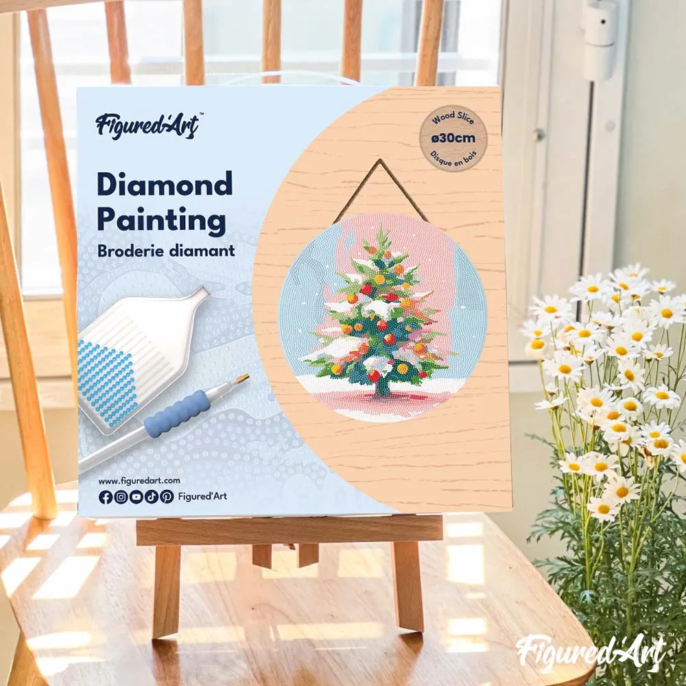 Figured'Art Besneeuwde kerstboom diamond painting hout 30cm