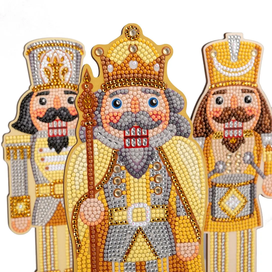 Craft Buddy Crystal Art Gold and Silver notenkrakers set van 4