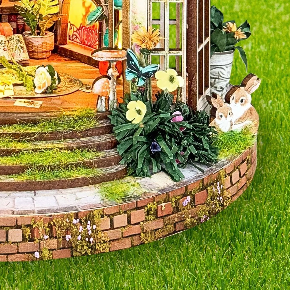 Figured'Art Dreamland Bloemenstudio miniatuurhuisje 14,5cm met led