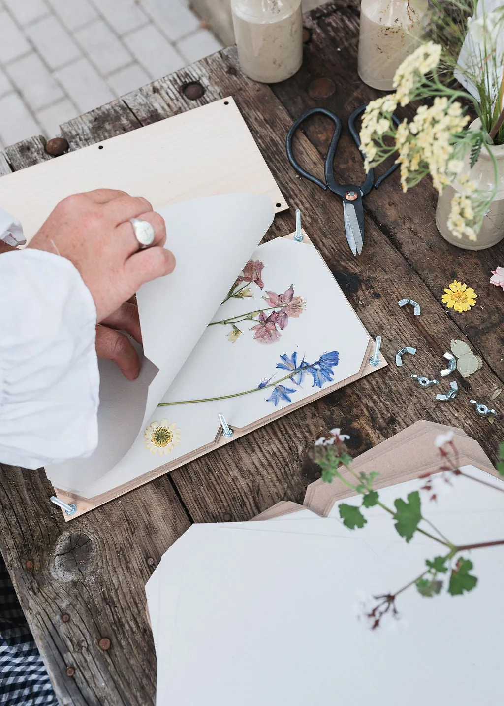Studio Wald Botanical Gift Set 04 bloemenpers boek extra large