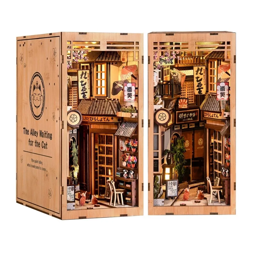 Figured'Art Het Steegje wacht op de kat book nook 23x18cm hout