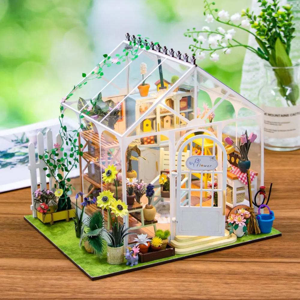 Figured'Art Zonnige Bloem miniatuurhuisje met led
