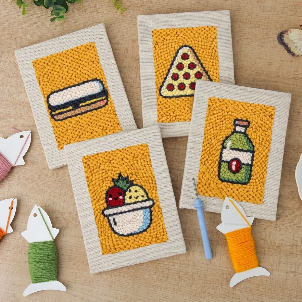 Figured'Art Snack Aanval punch needle set 4 stuks 20x30cm