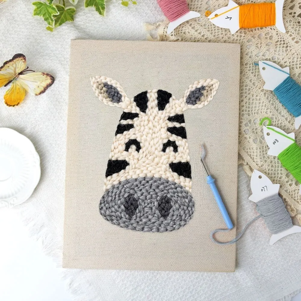 Figured'Art Blije Zebra punch needle pakket met frame