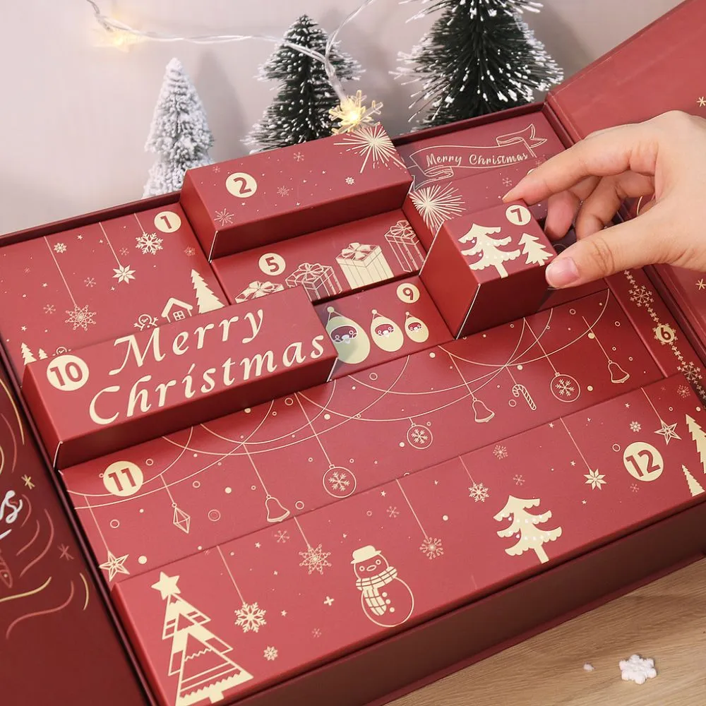 Figured'Art Vrolijk Kerstfeest adventskalender 2025 rood 12 deurtjes